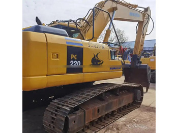 Escavadeira KOMATSU PC200-8