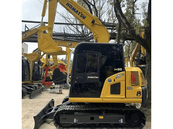 Escavadeira KOMATSU PC60-7