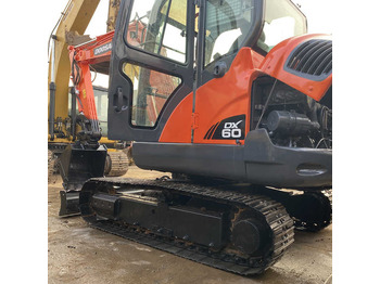 Escavadora de rastos DOOSAN DX225