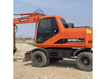 Escavadeira de rodas DOOSAN DH150W-7