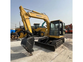 Escavadora de rastos KOMATSU PC60-7