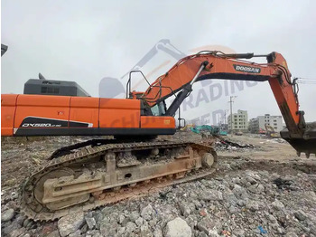 Locação financeira de  low price Used Doosan excavator DX520LC-9C in good condition for sale low price Used Doosan excavator DX520LC-9C in good condition for sale: foto 3