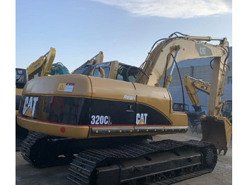 Escavadora de rastos CATERPILLAR 320CL