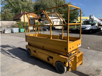 Plataforma de Tijera/ Plataforma de tesoura HAULOTTE Compact 8