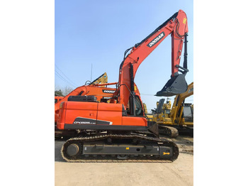 Escavadeira DOOSAN