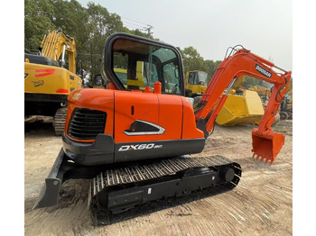 Escavadeira DOOSAN DX60-9C