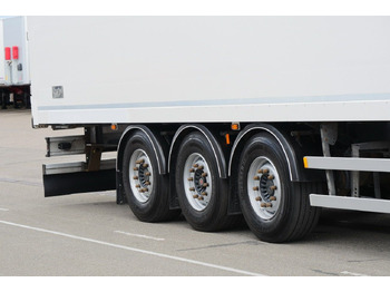 Semi-reboque furgão EKERI T3-A /SEITLICHE TÜREN /FALTWAND 2700 mm: foto 5 Semi-reboque furgão EKERI T3-A /SEITLICHE TÜREN /FALTWAND 2700 mm: foto 5