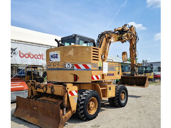 Escavadeira de rodas Case 788: foto 5