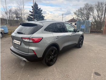 Sedan Ford Kuga Trend: foto 4