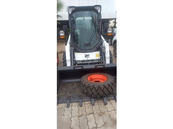 Mini pá carregadora BOBCAT S450
