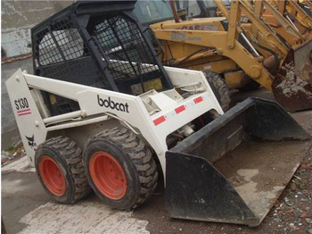Mini pá carregadora BOBCAT S130