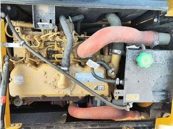 Escavadeira de rodas CAT 315D: foto 2