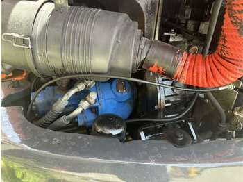 Mini escavadeira Doosan DX60: foto 4