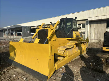 Buldôzer Komatsu D85E: foto 5 Buldôzer Komatsu D85E: foto 5