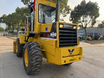 Pá carregadora de rodas Komatsu WA100: foto 5 Pá carregadora de rodas Komatsu WA100: foto 5