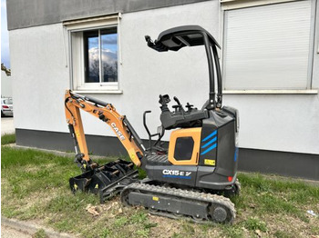 Mini escavadeira CASE