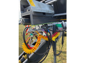 Espalhador de estrume novo Auto-Agro Mistreuer / Manure spreader / Epandeur à fumier / Rimorchio spandiconcime / Abonadora / Разбрасыватель органических удобрений / Rozrzutnik obornika Tandem N268: foto 4