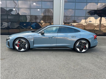 Automóvel AUDI