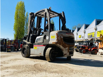 Empilhador a diesel NISSAN FGD02A30Q Chariot élévateur: foto 3