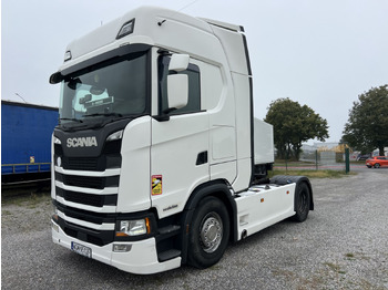 Camião SCANIA S 450