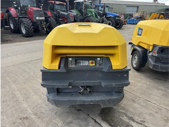 Compressor de ar Atlas Copco XAS 68 Trailed Compressor: foto 3 Compressor de ar Atlas Copco XAS 68 Trailed Compressor: foto 3