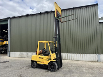 Empilhador elétrico HYSTER