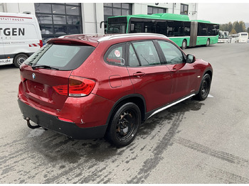 SUV BMW X1: foto 4