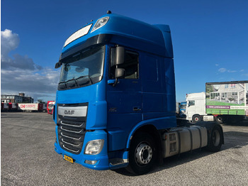 Tractor DAF XF 460