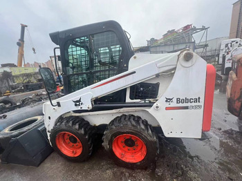 Mini pá carregadora BOBCAT S450