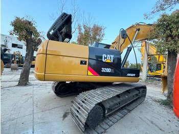 Escavadora de rastos CATERPILLAR 320D