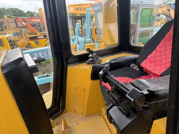 Buldôzer CAT D 6 R: foto 2