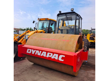 Compactador DYNAPAC