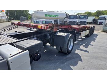 Semi-reboque transportador de contêineres/ Caixa móvel KRONE SD