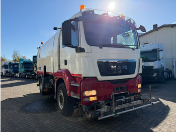 Varredora urbana MAN TGS 18.440
