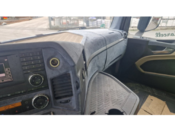 Locação financeira de Mercedes-Benz 1845 Kipphydraulik Mercedes-Benz 1845 Kipphydraulik: foto 3 Locação financeira de Mercedes-Benz 1845 Kipphydraulik Mercedes-Benz 1845 Kipphydraulik: foto 3