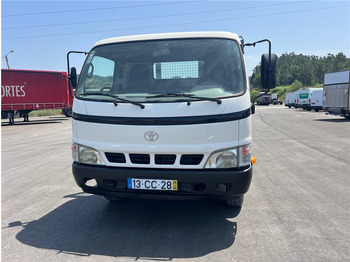 Camião basculante TOYOTA DYNA: foto 3