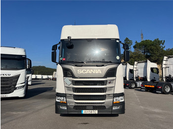 Tractor Scania R450: foto 2