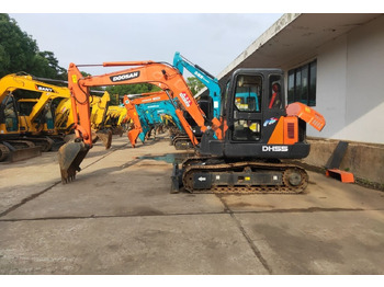 Mini escavadeira Doosan DH55: foto 3