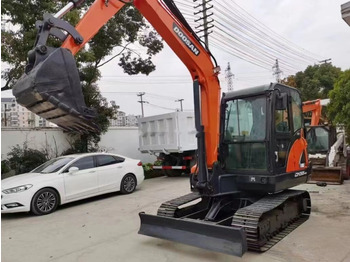 Escavadora de rastos DOOSAN DX55