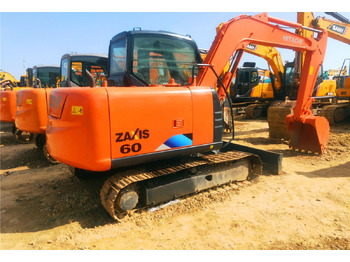 Mini escavadeira Hitachi ZX60: foto 5