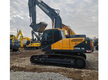 Escavadora de rastos Hyundai R225VS: foto 5