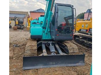 Mini escavadeira Kobelco SK75: foto 3