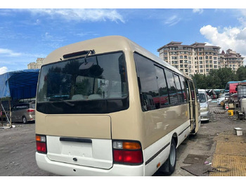 Ônibus suburbano Toyota Coaster 1HZ: foto 3