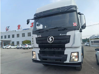 Tractor Shacman X3000: foto 3 Tractor Shacman X3000: foto 3