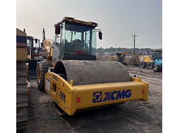Compactador XCMG XS223J