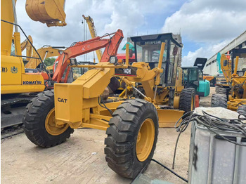 Motoniveladora CATERPILLAR 140H