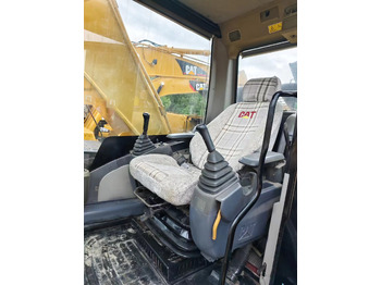 Escavadora de rastos CATERPILLAR 320D2 CAT: foto 3