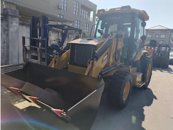 Retroescavadeira CATERPILLAR 420f: foto 4