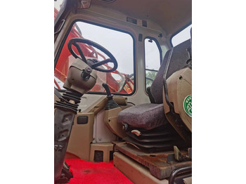 Escavadeira de rodas DOOSAN DH150W-7: foto 3