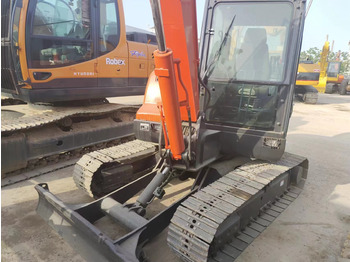 Mini escavadeira DOOSAN DX60: foto 4